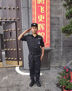 人力護(hù)衛(wèi)